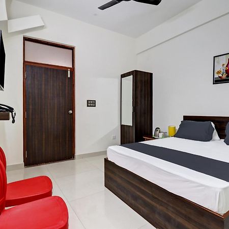Hotel O J.K. Suites & Rooms 벵갈루루 외부 사진