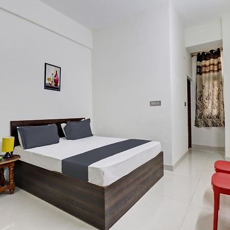Hotel O J.K. Suites & Rooms 벵갈루루 외부 사진